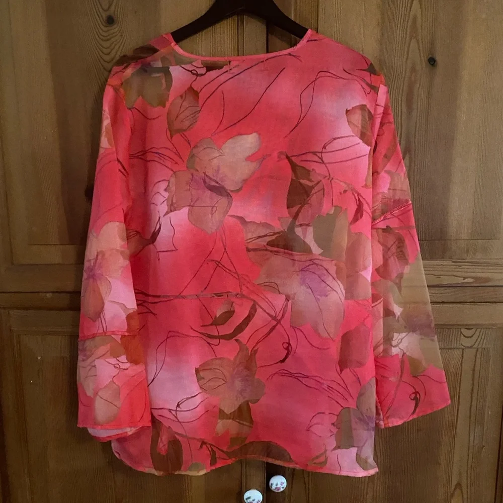 Plus Size Extended Mirasol Woman 1X Pink Floral Tunic Blouse Bell Sleeve Defect
